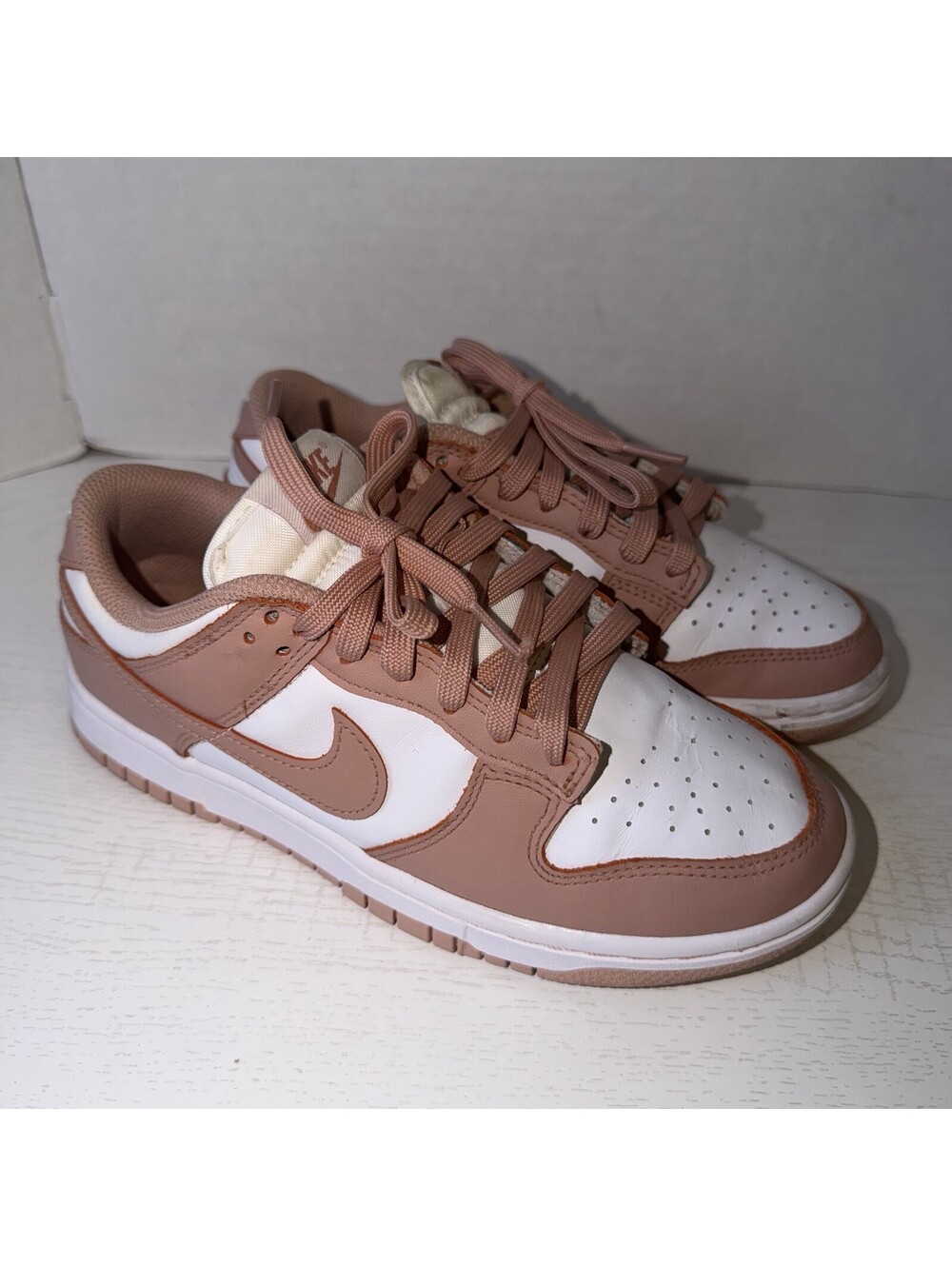 Nike Dunk Low Rose Whisper White Womens Size 6.5 Sneakers DD1503-118